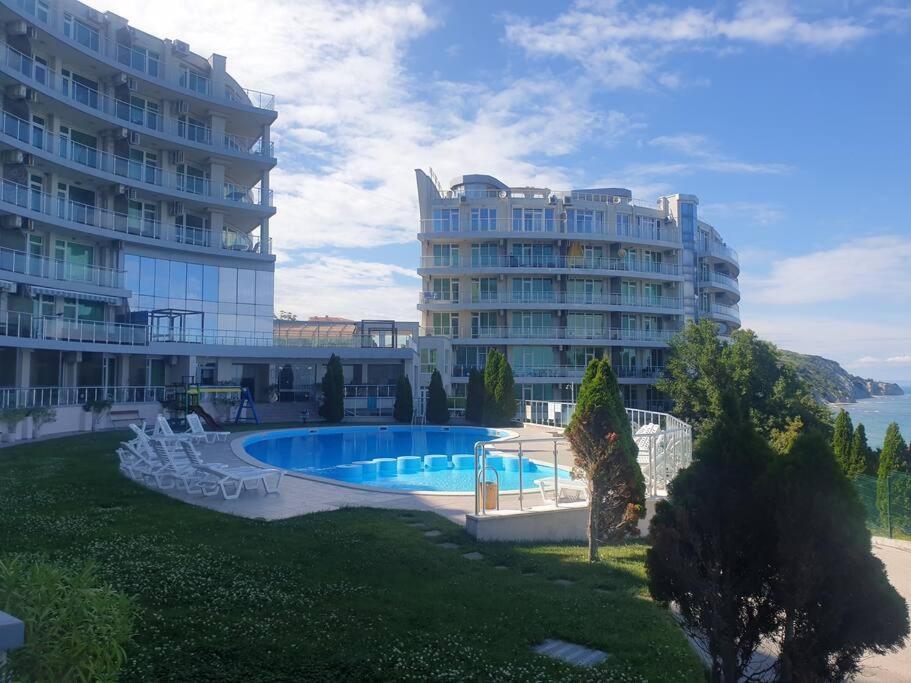 Studio Silver Terace With Sea View For 4 Person Bjala Exteriér fotografie