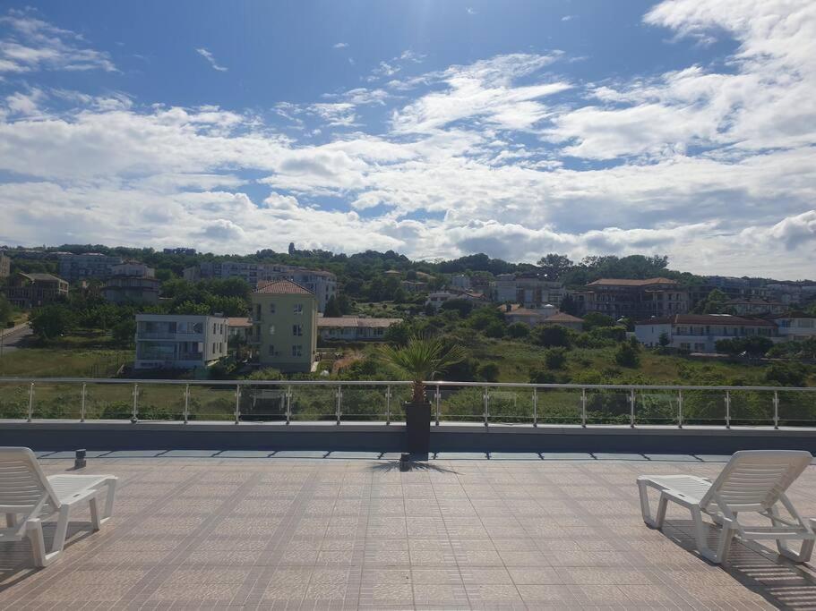 Studio Silver Terace With Sea View For 4 Person Bjala Exteriér fotografie