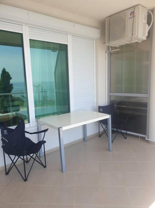 Studio Silver Terace With Sea View For 4 Person Bjala Exteriér fotografie